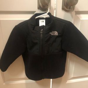 Boys Black North Face coat